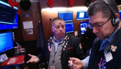 早盘：美股涨跌不一 标普500指数小幅下滑