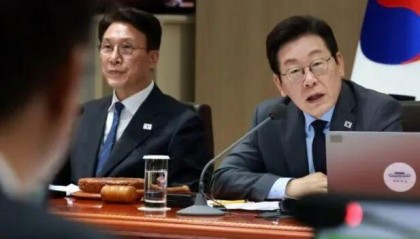 韩国总统怒斥反华集会：简直就是闹事！