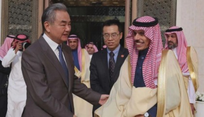 王毅出访中东三国，传递什么信号？