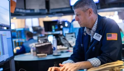 开盘：美股周五高开 标普指数创盘中新高