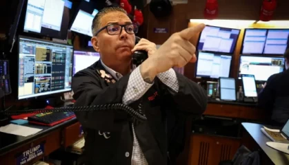 午盘：美股维持下跌局面 标普指数六连涨后走低