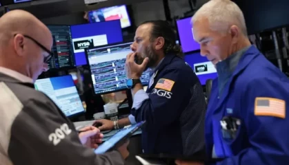 开盘：美股周三高开 市场继续关注财报