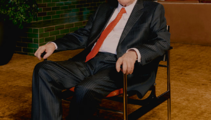 巴菲特谈卸任CEO:光阴一去不复返,但面对市场恐慌时宝刀未老