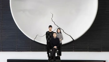 家人之间的和谐，有细思极恐的地方｜《家庭简史》导演专访