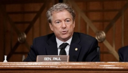 参议员抨击特朗普政府持有英特尔股份是 “迈向社会主义的一步”