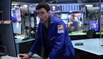 尾盘：道指上涨逾200点 纳指上涨1%