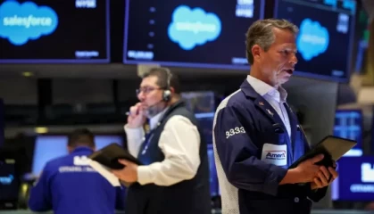 早盘：美股继续下滑 道指下跌400点