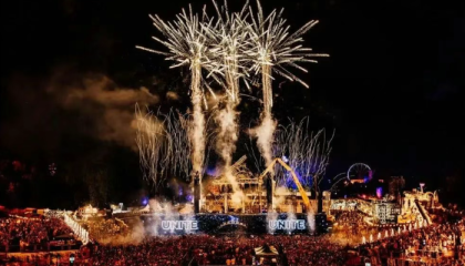 消费变化，百威中国如何让啤酒讲出新故事？