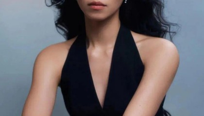 官方称正调查演员那尔那茜定向委培事件，一品牌客服：与其合作已到期