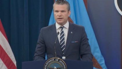 动用B-2轰炸机等超125架飞机美公布打击伊朗核设施行动细节