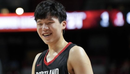 填满数据栏NBA夏联：开拓者33分胜勇士杨瀚森首秀惊艳击碎质疑