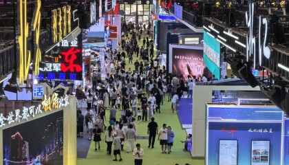 当科技遇上文化，深圳文博会上的上海“样本”