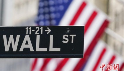 诺奖得主警告：美国经济“表强实危”，人工智能繁荣难掩整体停滞