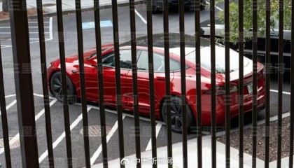 这场翻脸，撕碎了美国政治剧本