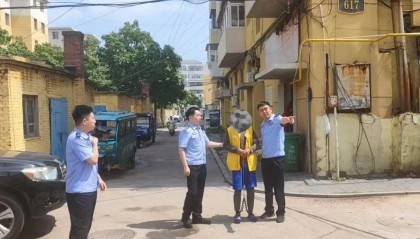 男子情绪失控杀害女友，逃亡25年后落网：没用过手机和身份证，梦里全是血和锤子