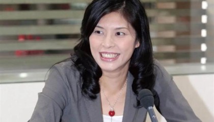 胡锡进：虽然郑丽文年轻时支持过“台独”，但她的政治观点在后来得以重塑