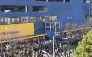 宜家宁波店将闭店，大批顾客扎堆抢购