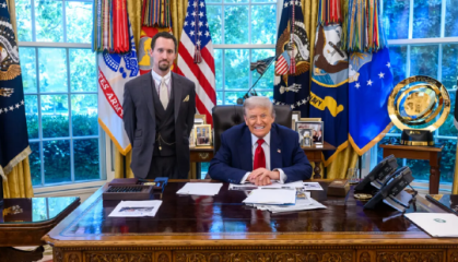 特朗普提名的劳工统计局局长曾建议暂停发布月度就业报告